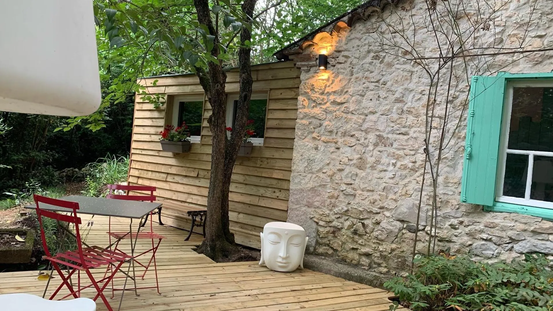 Maison D Hotes Greenhouse Albi Fransa